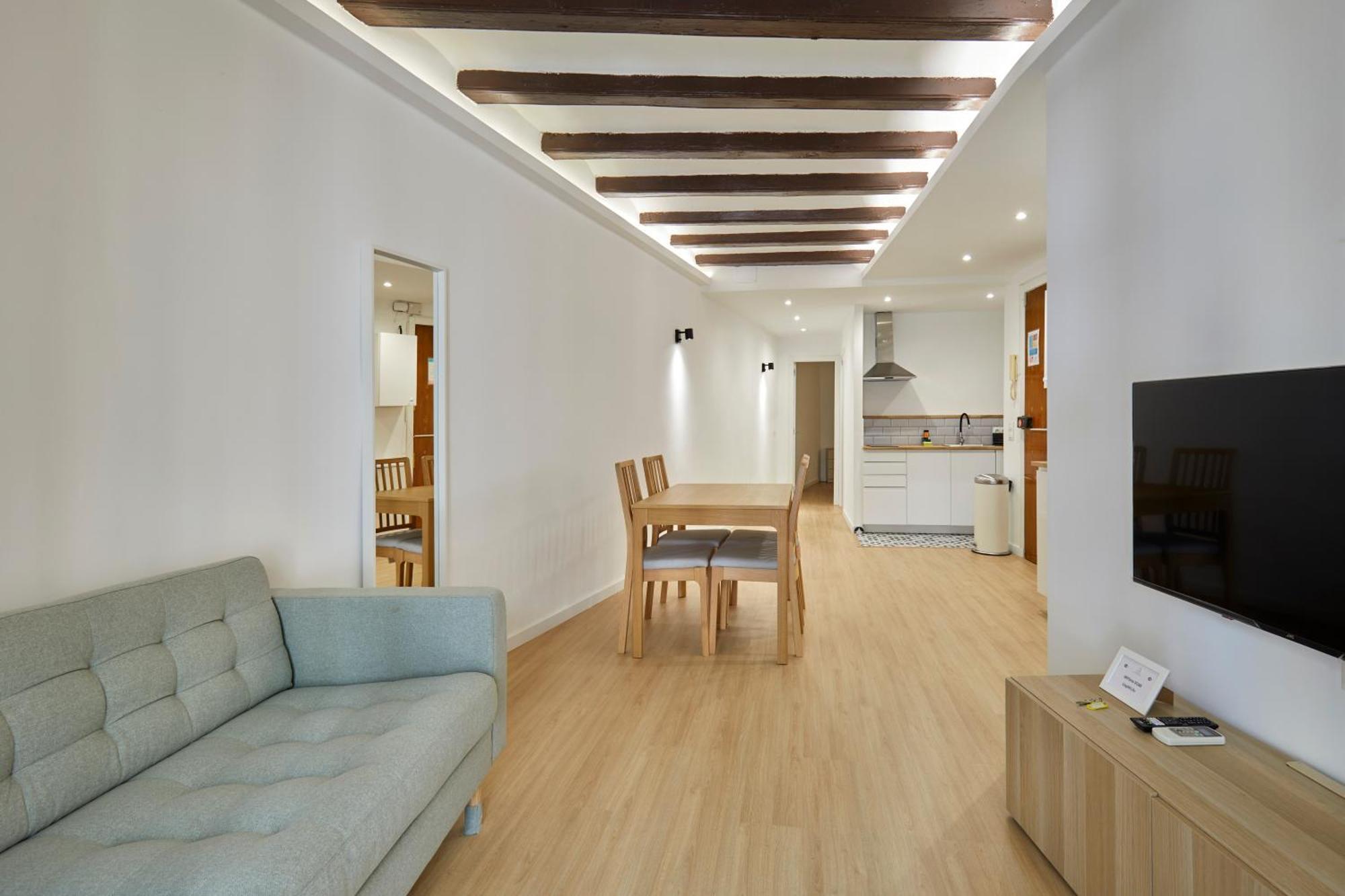 17 Nice Apartment Next To El Molino Barcelone Extérieur photo