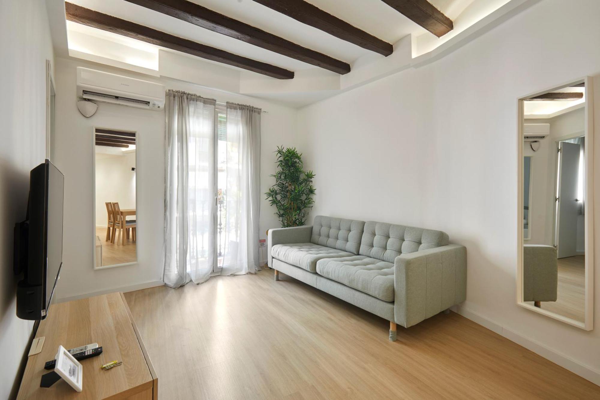 17 Nice Apartment Next To El Molino Barcelone Extérieur photo